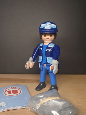 Playmobil Series 18 Girl New in a ZIP Bag
