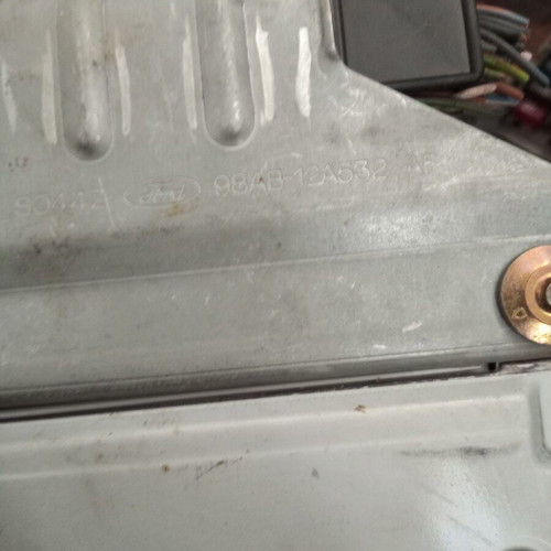 ECU computer Ford Focus used 98AB12A532AF