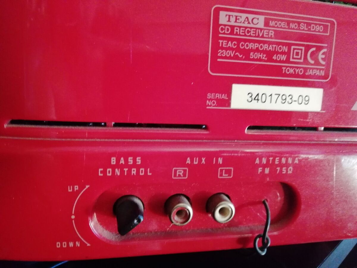 TEAC SL-D920 CD Player Radio Retro… - € 370,00 - Vendora.cy