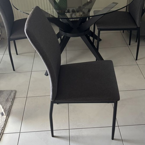Dining chairs set of 4 like new