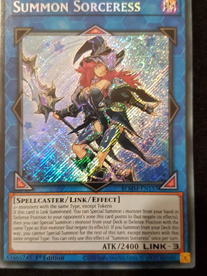 Yu-Gi-Oh! Summon Sorceress κάρτα σαν καινούργιο από το σετ BLMM