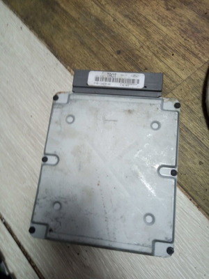 Computer ECU Ford 97AB-12A650-AA TROT used