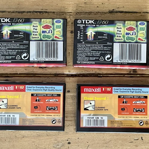 Audio cassettes new, pack of 4 with 2 TDK 60 and 2 Maxell 90