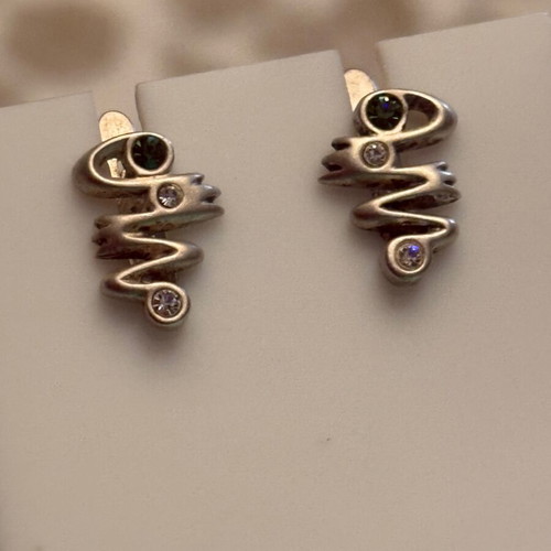 Jenavi silver earrings new, with white and green crystals