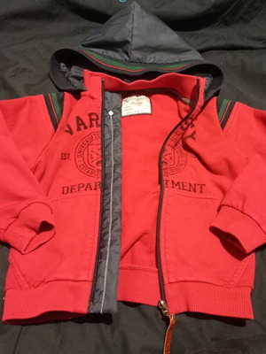 Lapin sweatshirt for 3 years old, like new, size 98 cm