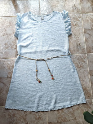 Summer dress made in Italy with belt, new, light blue