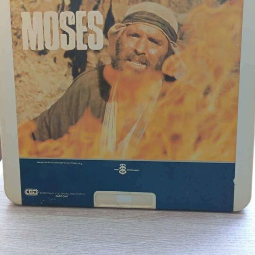 Video disk movie Moses like new