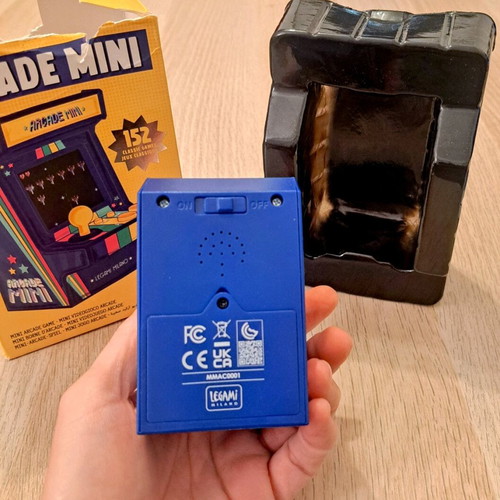 Retro Legami Arcade Mini console like new