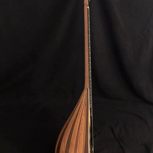 Tambourompouzouko new handcrafted string instrument by Manos Lantzanakis
