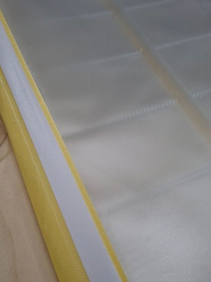 14 sheets with 10 pockets for business cards with folder