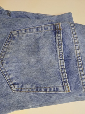 Pull & Bear loose fit jeans like new, size M 38 10, blue