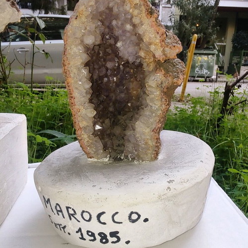 Mineral crystals like new, four large pieces of semi-precious stones