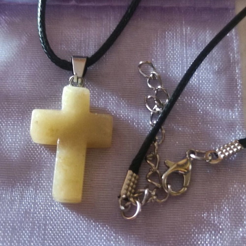 Stone cross necklace new with synthetic leather cord 45-50 cm