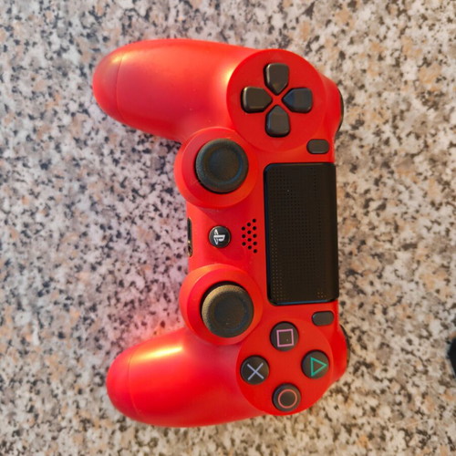 Sony PS4 Slim 500GB κονσόλα με 2 χειριστήρια και NBA 2K19, FIFA 19