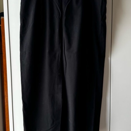 Zara fitted skirt new, black and white