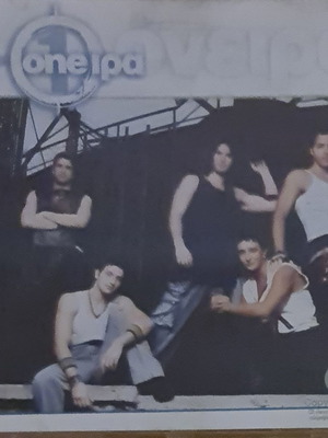 One Oneira CD used, pop