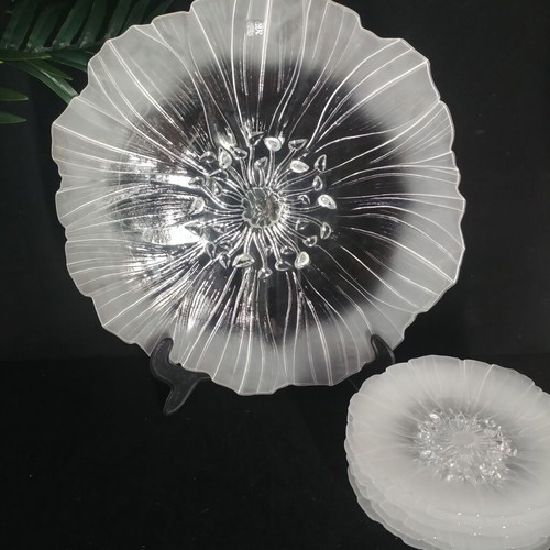 Maleras "Wind Flower" pasta set used, lead crystal by Mats Jonasson 80s