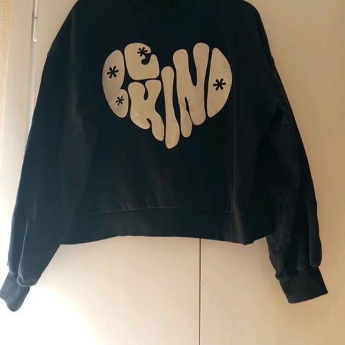 Black sweatshirt used