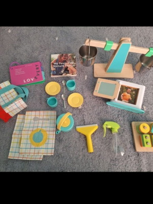 Lovevery The Enthusiast Play Kit used, 28-30 months