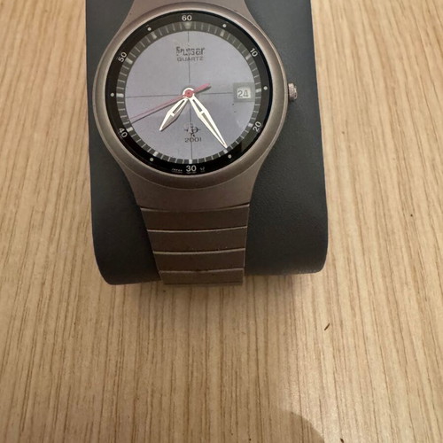 Pulsar watch with silver bracelet like new