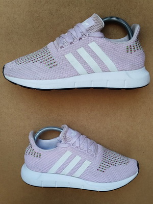 Adidas Swift Run W маратонки номер 38 2/3 розово бяло като нови
