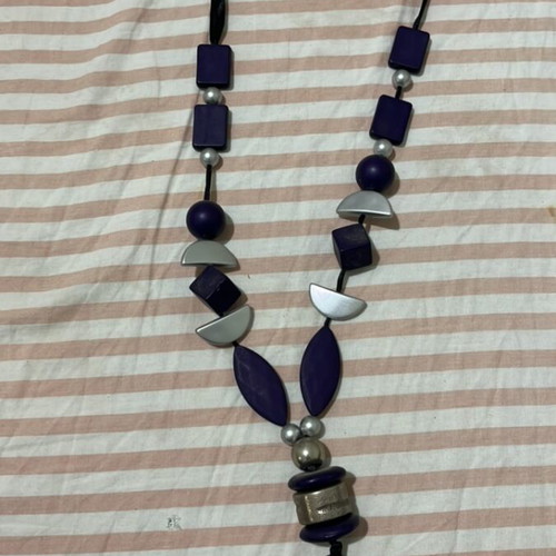 Necklace with purple and gray beads new