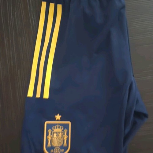 Παιδικό ποδοσφαιρικό σορτς Adidas της εθνικής Ισπανίας μεταχειρισμένο