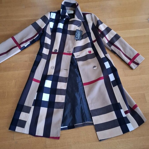 All of you checked coat 100% cotton new with belt size M