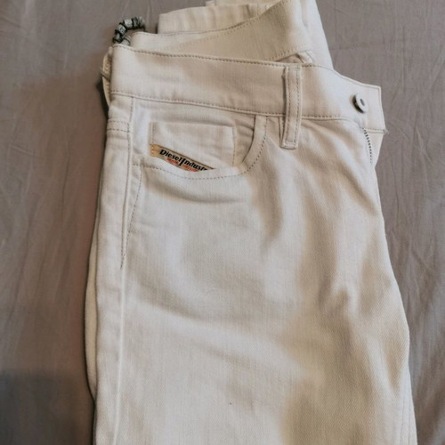 Diesel white denim N. ! 26