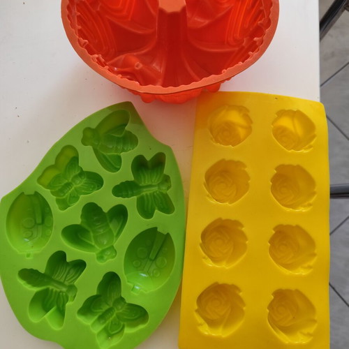 Silicone Molds like new, set of three