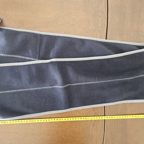 Gap scarf like new, black
