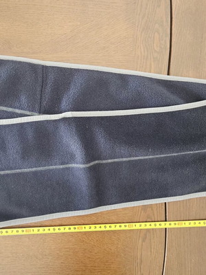 Gap scarf like new, black