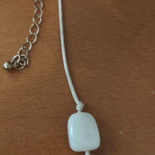Summer necklace used with beige beads and cord