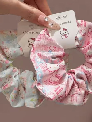 Комплект Hello Kitty scrunchies нови за коса