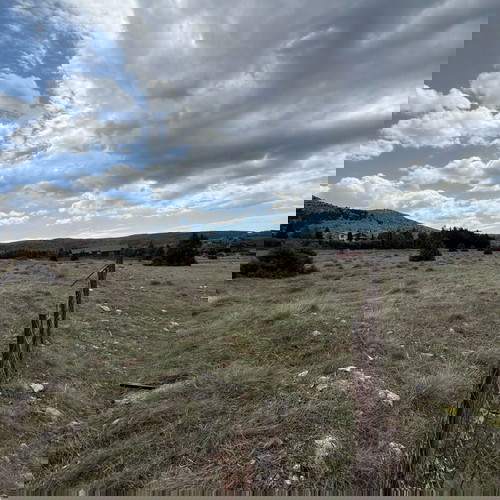 Парцел 8 624 кв.м. в Ливади Арахова Парнас, за строителство