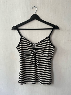 Y2K no camisole L-XL used, black and white