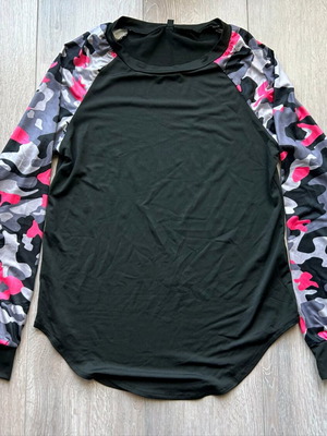 Women's sports shirt like new, black with colorful details