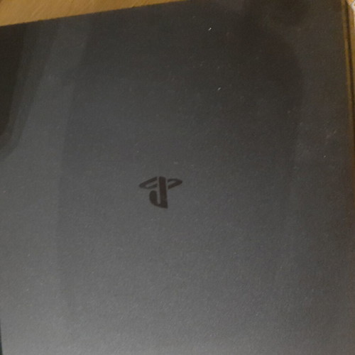 PlayStation 4 console 500GB, like new