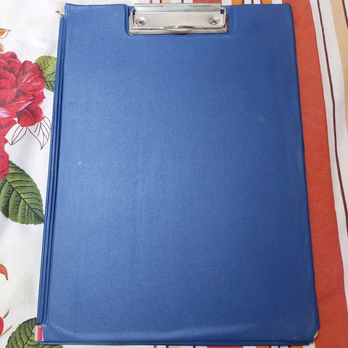 A4 plastic folder with clip and 26 sheets, blue
