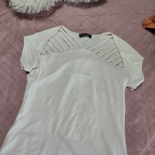 Blouse white, like new, sizes S and M