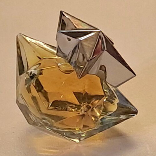 Angel Mugler limited edition perfume set with ring and compact
