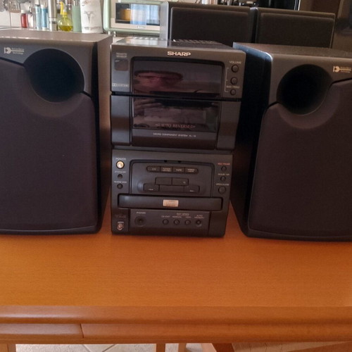 Sharp stereo system