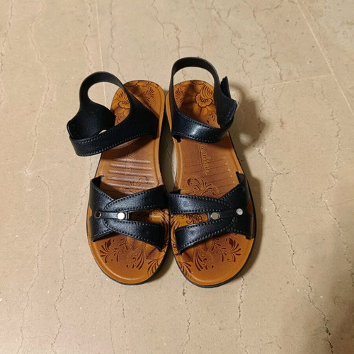 Women's black sandals new, size 37, synthetic leather with velcro