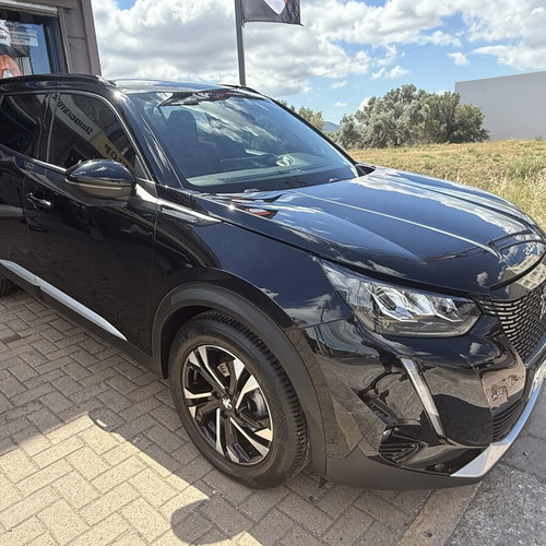 Peugeot 2008 Allure Plus 2021, 1.2L petrol, manual