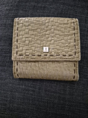 KEM wallet used, beige leather of excellent quality