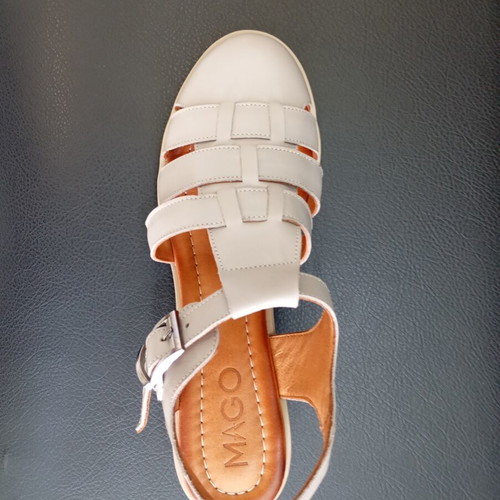 Leather sandals size 36, new, low heel, soft sole, grey
