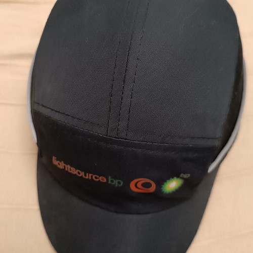 Bump cap like new