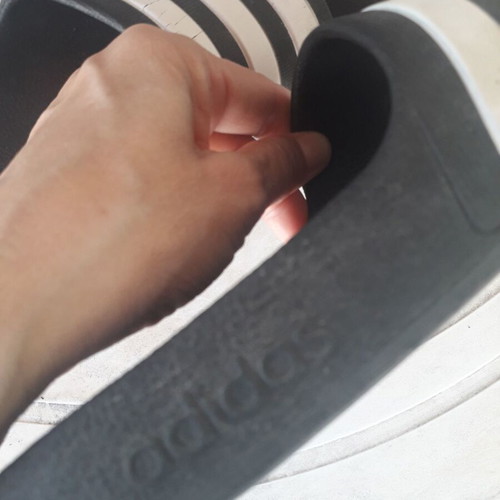 Adidas slippers used, size 34, for pool, sea and city