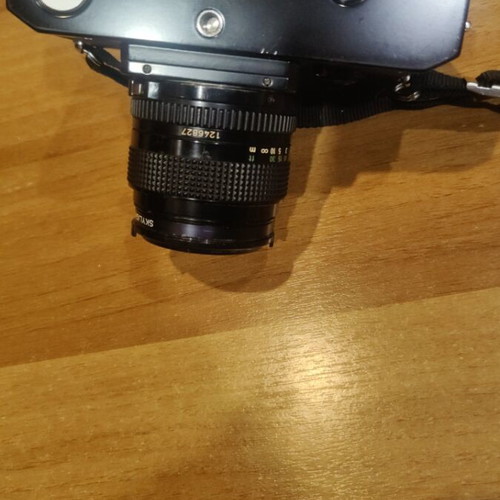 Canon F-1 vintage camera like new with flash and lens