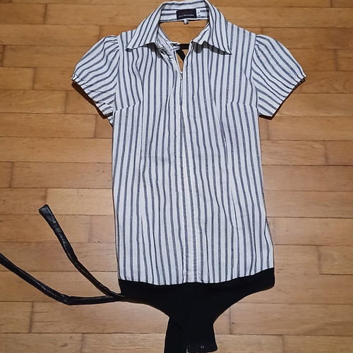Hot Fashion striped bodysuit shirt with silver stripe size Large like new